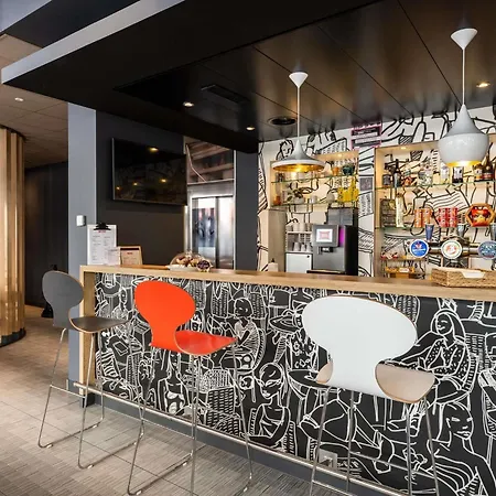 Hotel Ibis Centre 3*