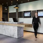 Ibis Centre