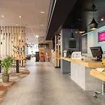 Ibis Centre Hotel