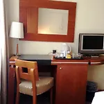 Ibis Centre