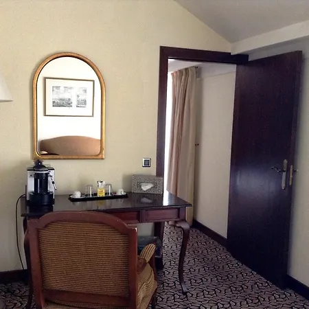 Ibis Centre Ginebra