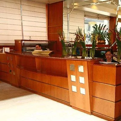 Ibis Centre Hotel 3*