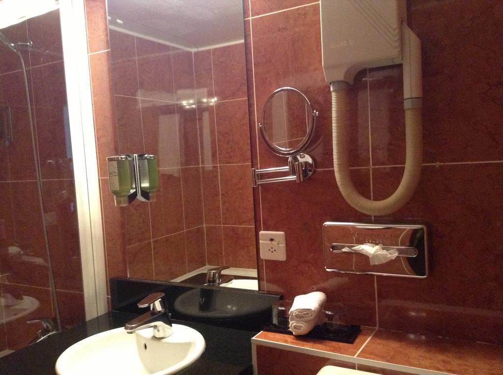 Ibis Centre 3* Genève